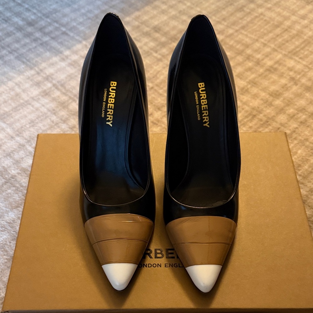 Burberry Annalise Black, Tan and Cream Heels - Picture 2 of 6